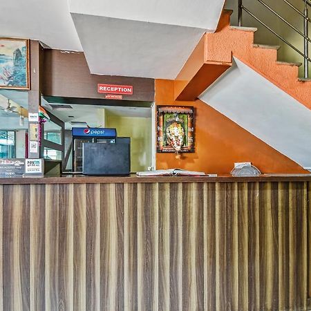 Oyo Hotel Samarth Lodge Solapur Eksteriør bilde